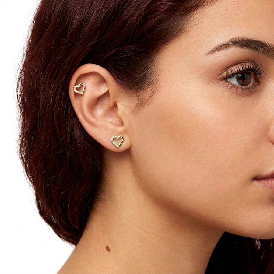 Piercing con cuore zirconi in Titanio F136- Piercing per Lobo, helix, forward helix, conch, flat, tragus