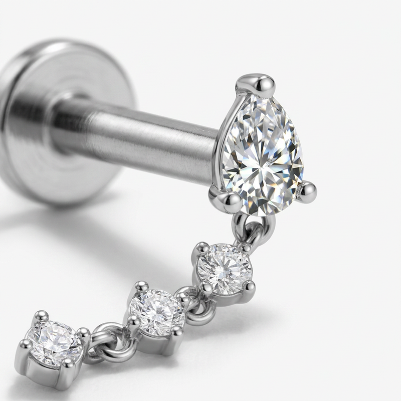 Piercing a goccia con tre zirconi pendenti in Titanio F136- Piercing per Lobo, helix, flat