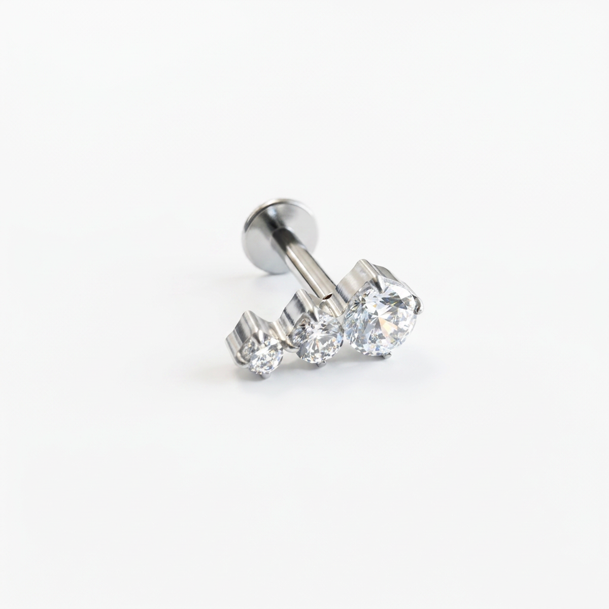 Piercing con zirconi in Titanio F136- Piercing per Lobo, helix, forward helix, conch, flat, tragus