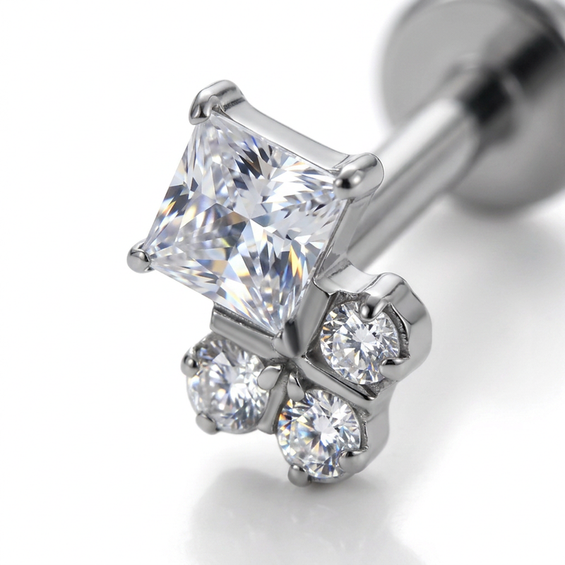 Piercing con zirconi in Titanio F136- Piercing per Lobo, helix, forward helix, conch, flat, tragus