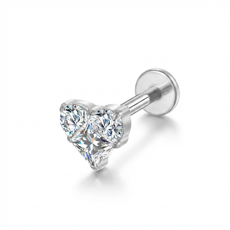 Piercing con cuore di zirconi in Titanio G23- Piercing per Lobo, helix, forward helix, conch, flat, tragus