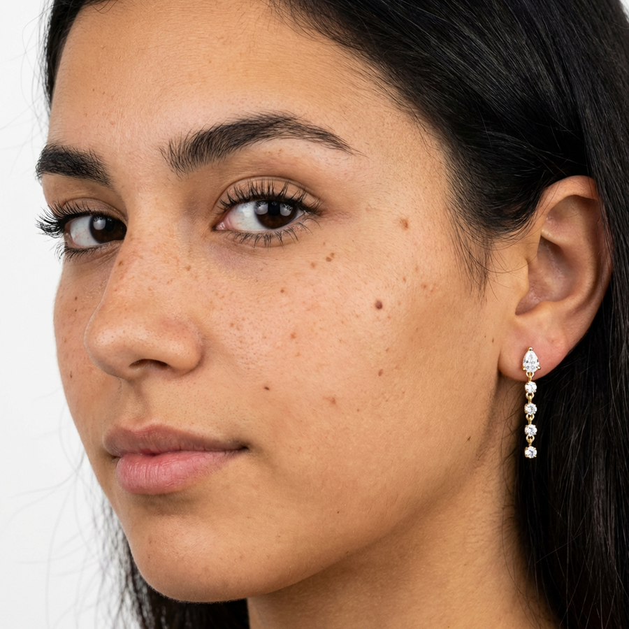 Piercing con zirconi pendenti in Titanio G23- Piercing per Lobo, helix, flat