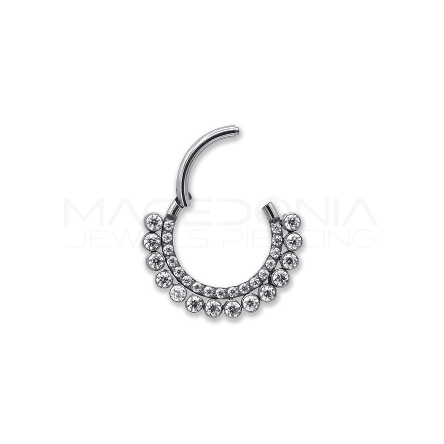 Cerchio con zirconi con chiusura clicker in titanio