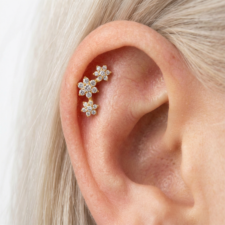 Barretta con tre fiori in Titanio - Piercing per orecchio