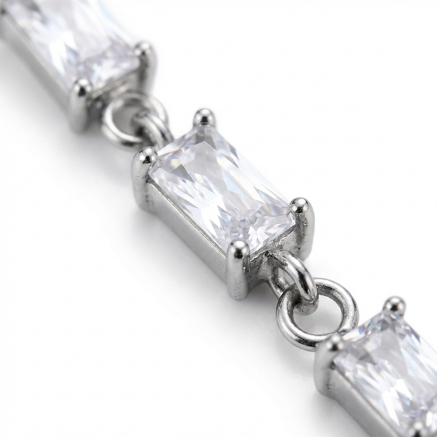 Barretta con zirconi pendenti in Titanio - Piercing per orecchio