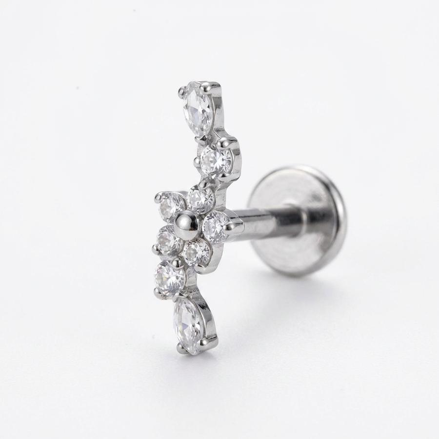 Barretta con fiore e zirconi in Titanio - Piercing per orecchio