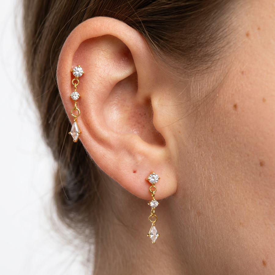 Piercing con tre zirconi pendenti in Titanio - Piercing per orecchio