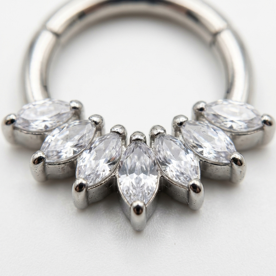 Piercing con zirconi in Titanio G23 - Piercing per Lobo, helix, daith, septum