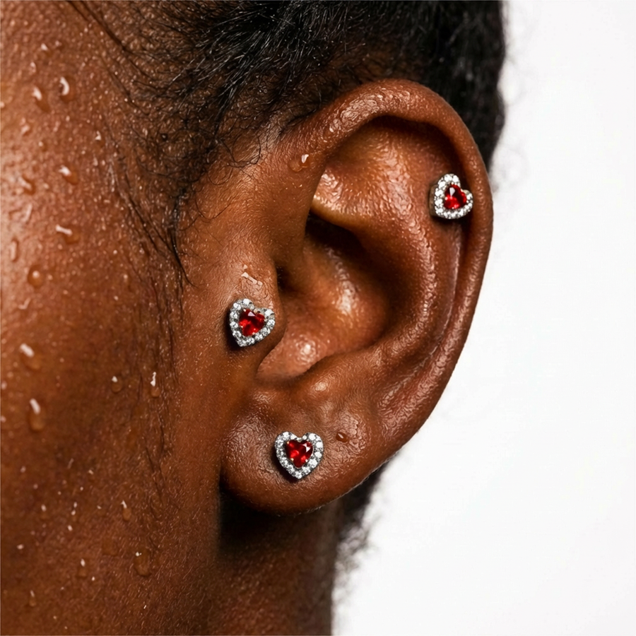 Barretta con cuore di zirconi in Titanio - Piercing per orecchio