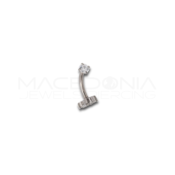 Piercing con fiore e zirconi