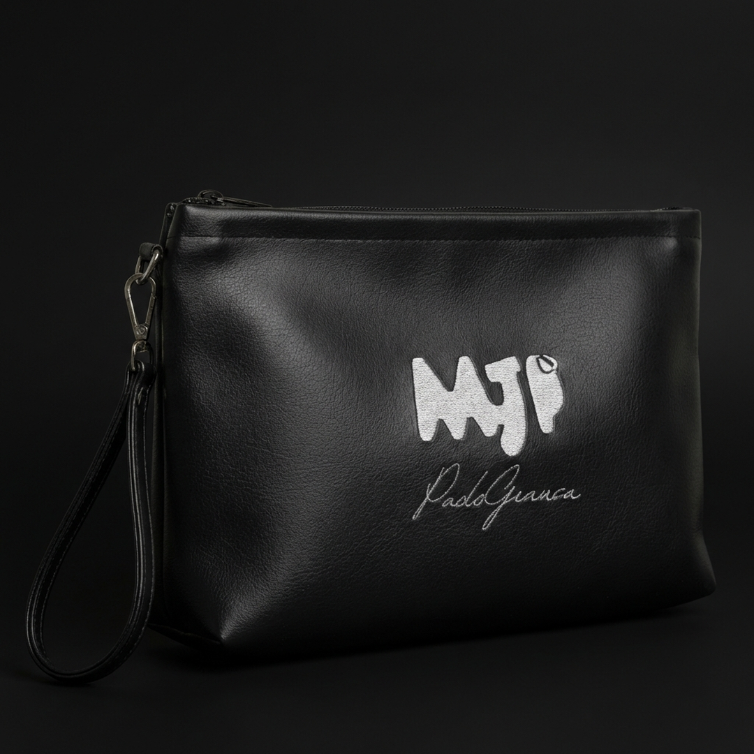 Pochette Nera in Ecopelle MJP con Firma Paolo Giausa – Elegante con Polsiera