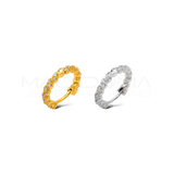 Orecchino Clicker in Argento 925 con Intreccio Zirconato