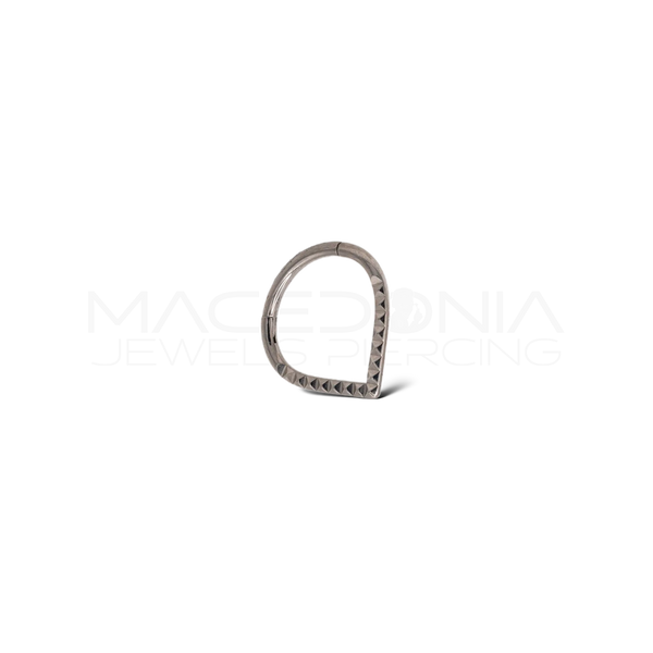 Cerchietto a goccia con borche in titanio