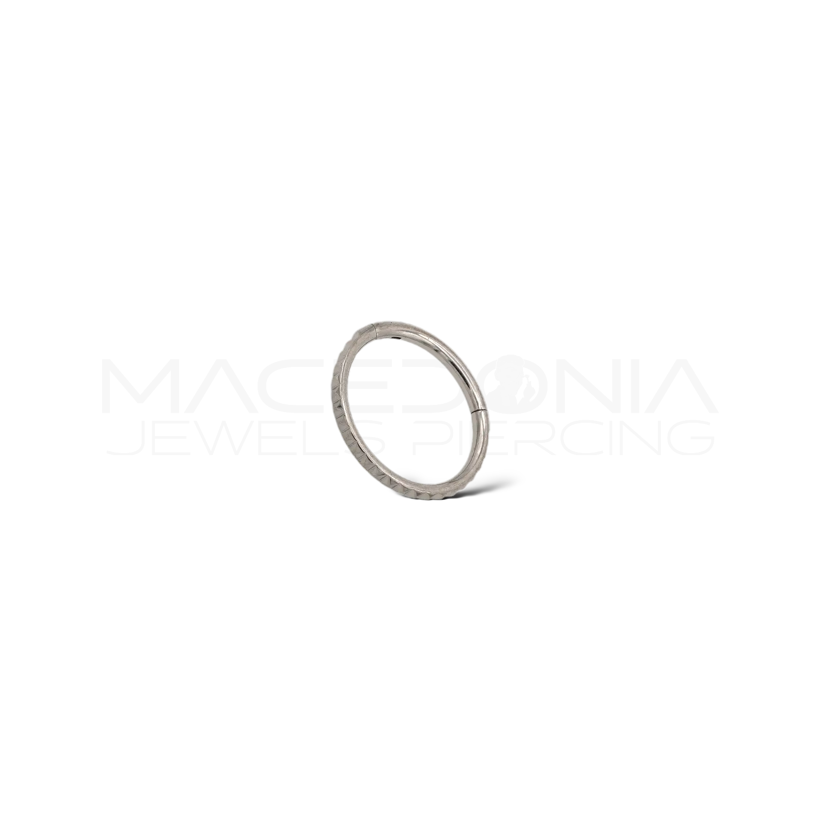 PIERCING A CERCHIO BORCHIATO