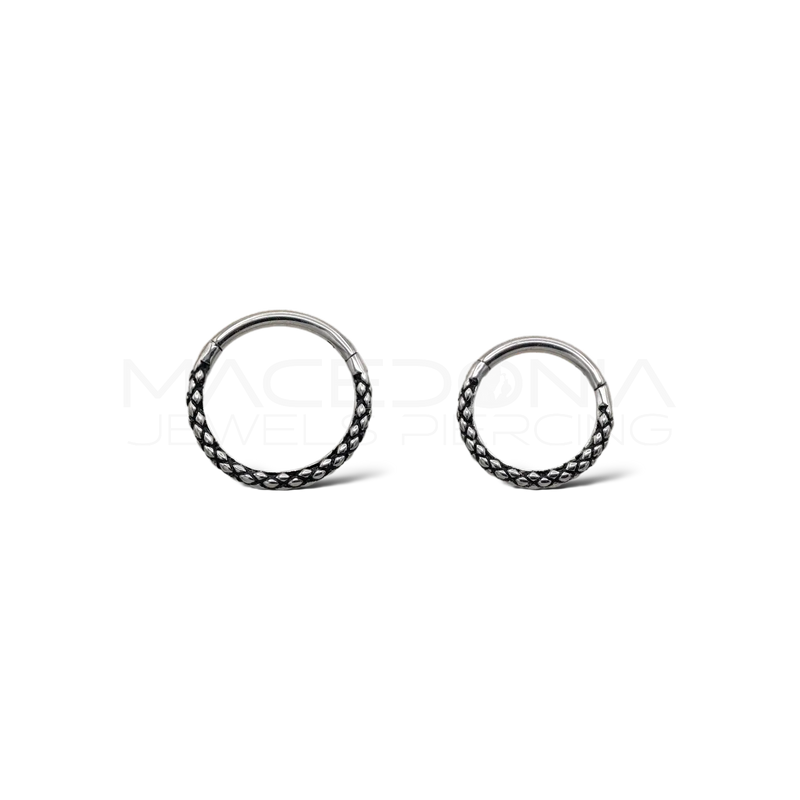 Piercing Clicker con Fantasia a Pelle di Rettile in Acciaio Chirurgico 316L