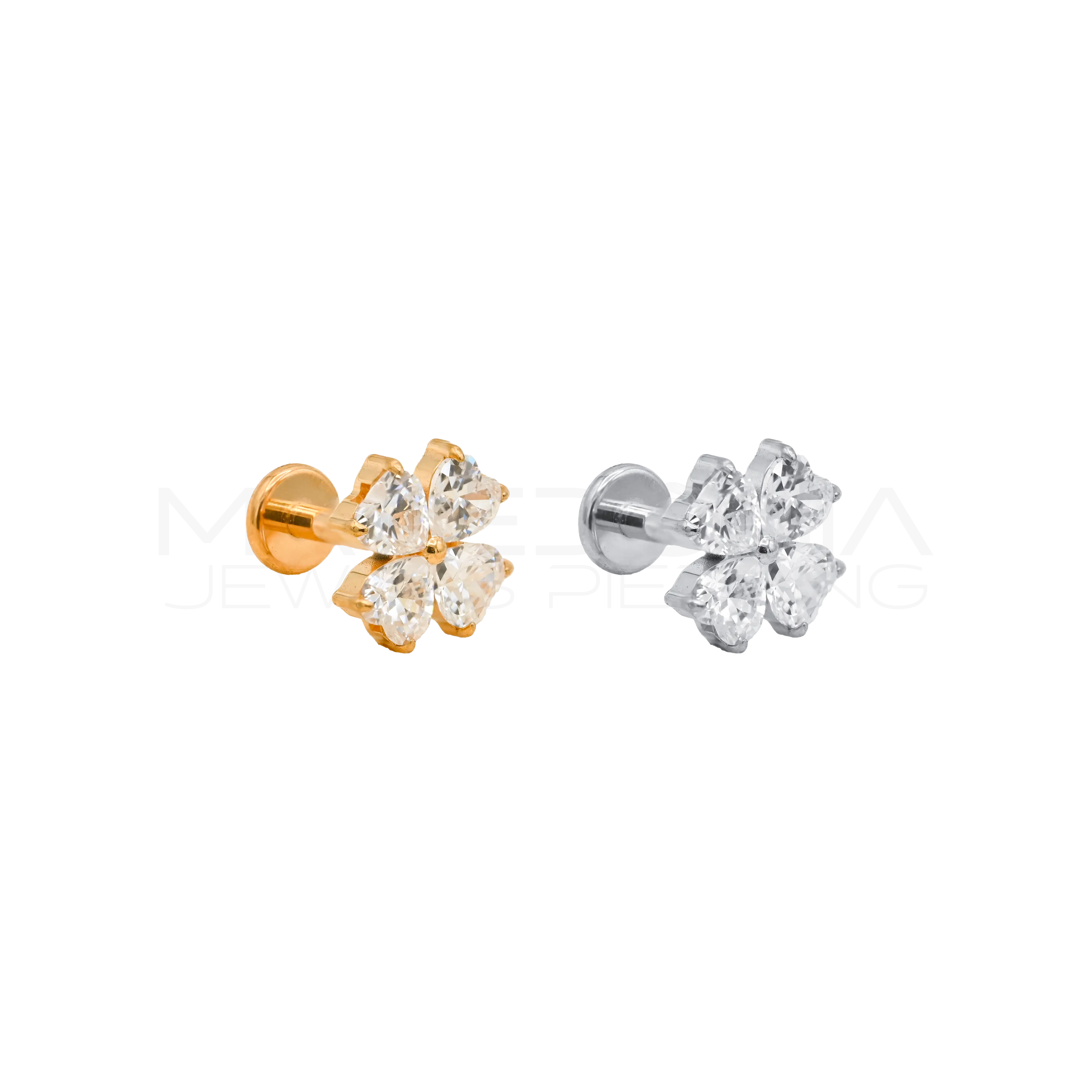 FORMINA QUADRIFOGLIO CON PETALI A FORMA DI CUORE
