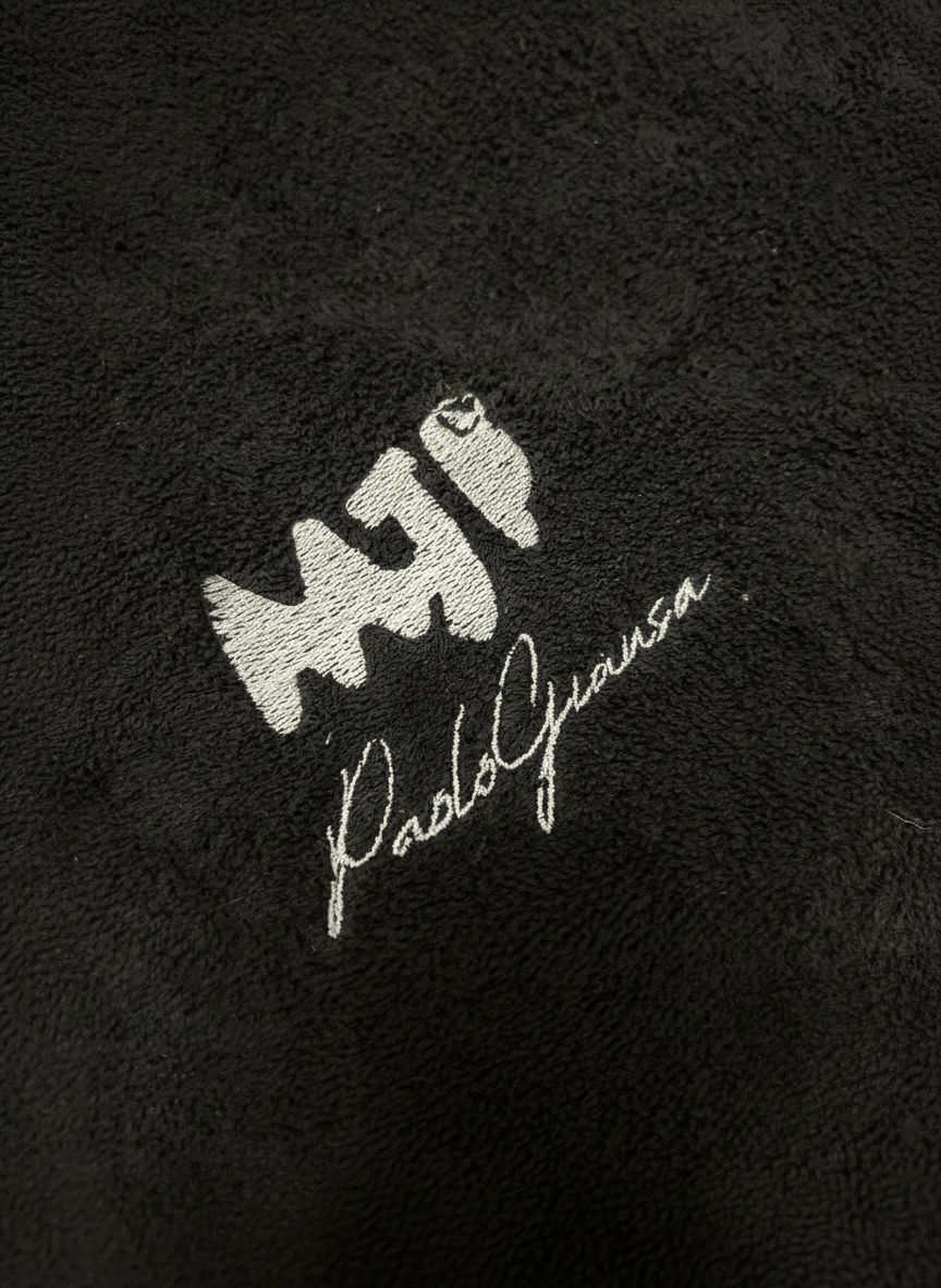 Asciugamano Bagno Palestra Nero MJP – Paolo Giausa| Spugna Premium Ricamata