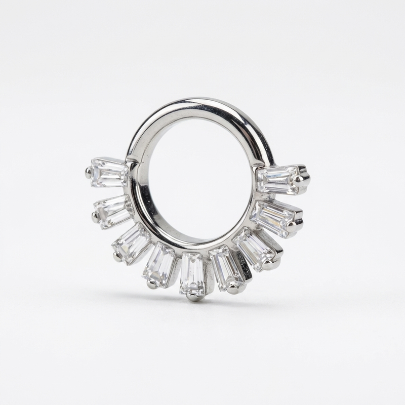 Piercing con zirconi in Titanio G23 - Piercing per Lobo, helix, daith, septum