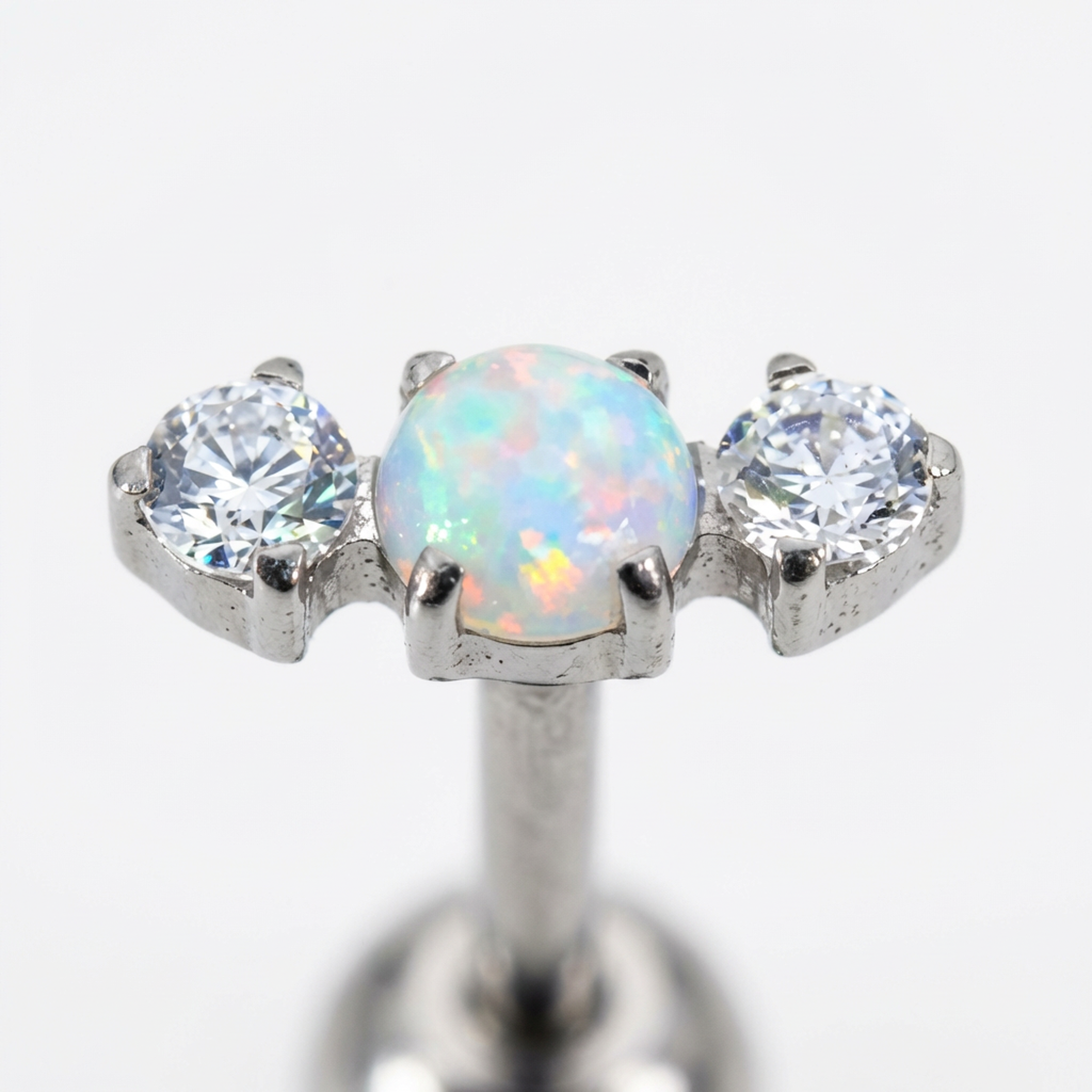 Piercing con zirconi in Titanio G23- Piercing per Lobo, helix, forward helix, conch, flat, tragus