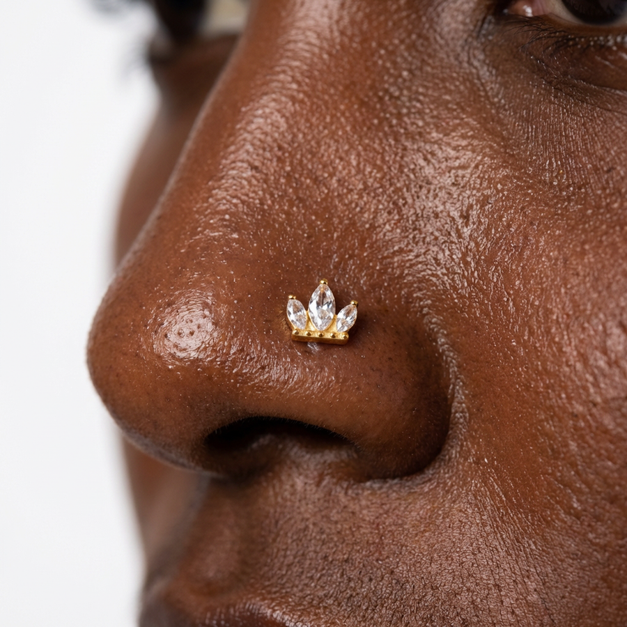 Piercing con tre petali in Titanio - Piercing per naso