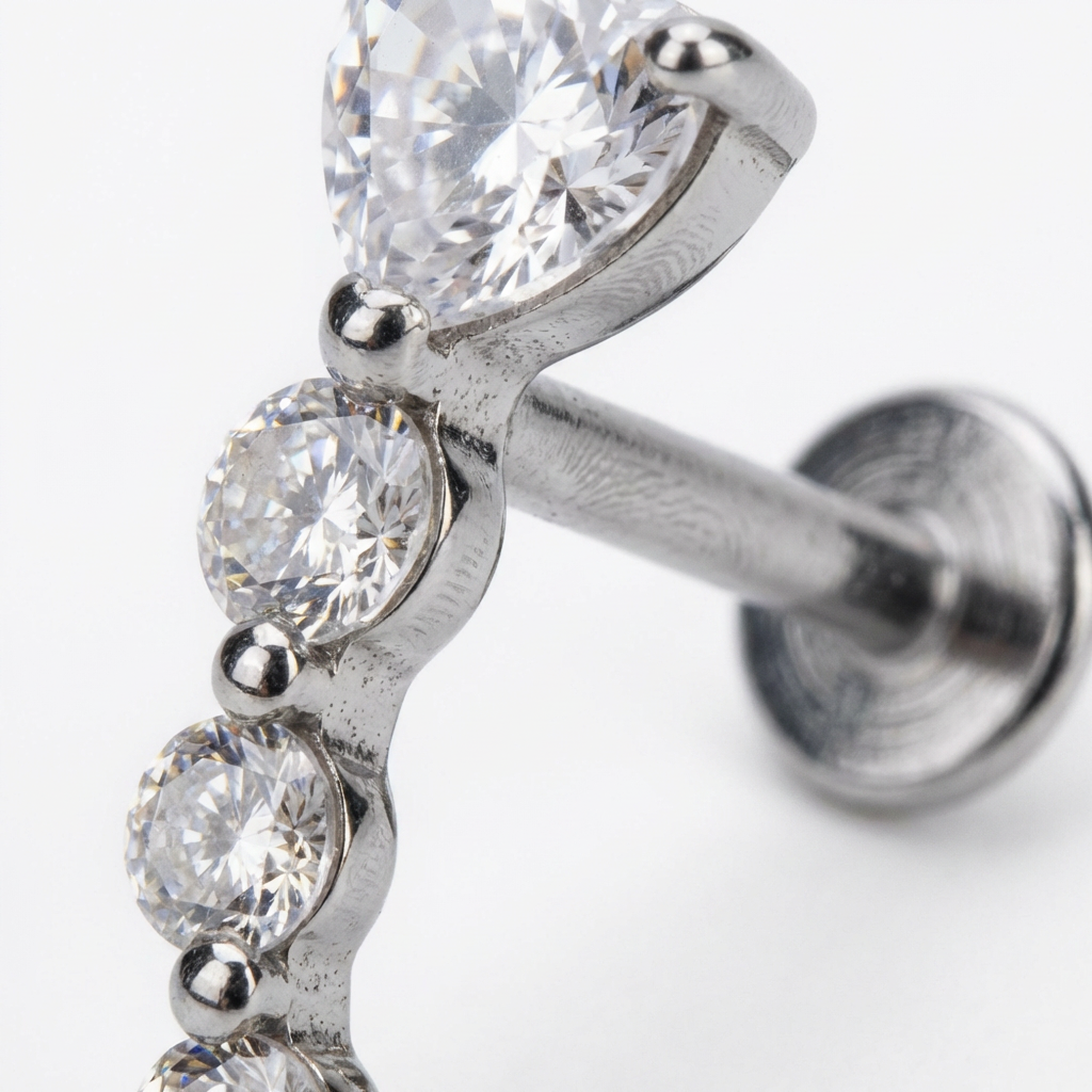 Piercing con zirconi in Titanio G23- Piercing per Lobo, helix, forward helix, conch, flat, tragus